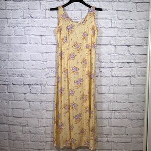DJI Y2K Yellow Sleeveless Floral Maxi Dress.          Size 8